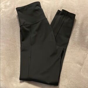 American Eagle women’s pocket leggings color black size small.